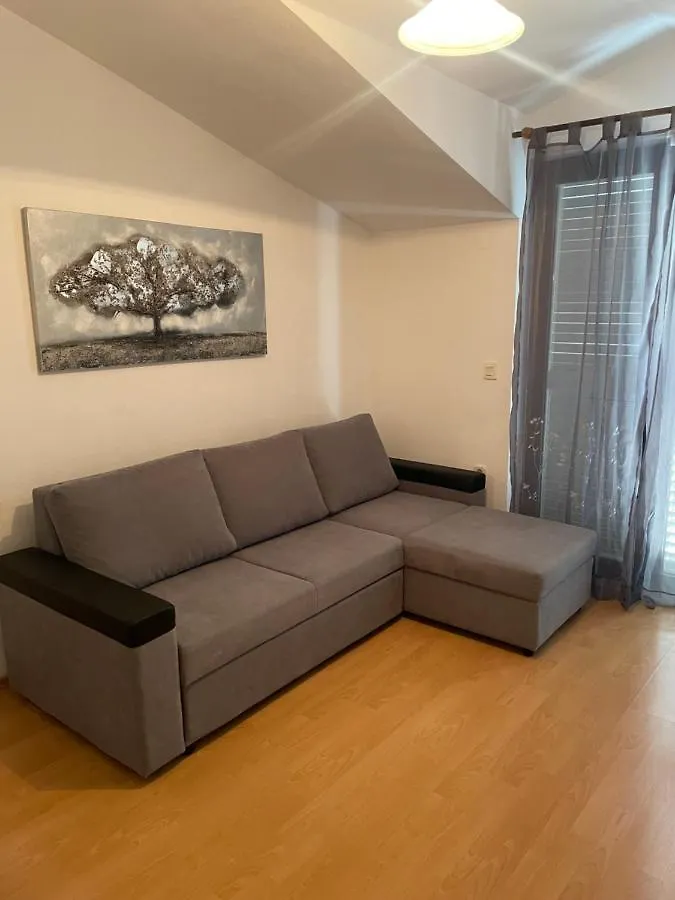Apartment Enna Kastela 0*,